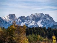 Herbstteleblick zum frisch verschneiten Wilden Kaiser